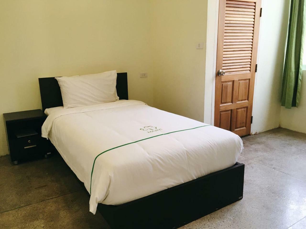 Manyi Boutique House Hotel Chiang Mai Luaran gambar