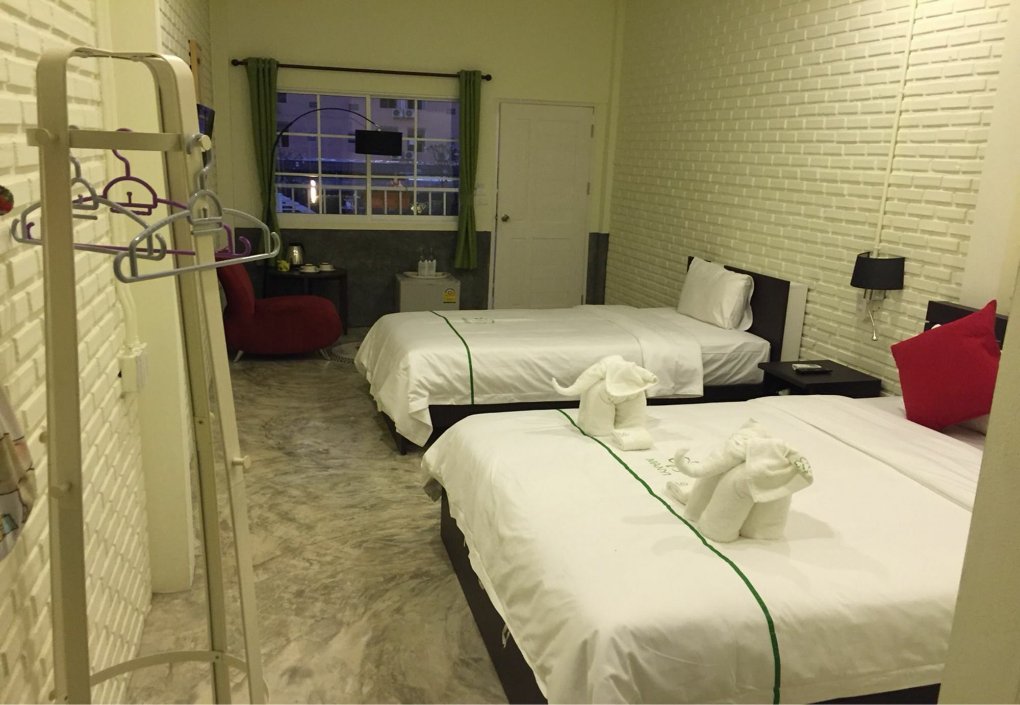 Manyi Boutique House Hotel Chiang Mai Luaran gambar