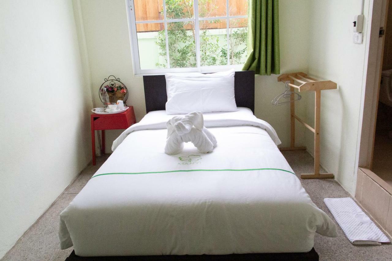 Manyi Boutique House Hotel Chiang Mai Luaran gambar