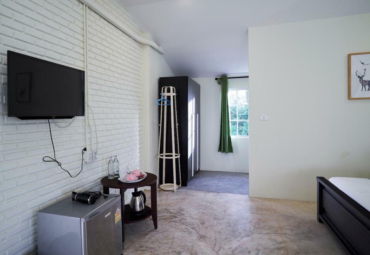 Manyi Boutique House Hotel Chiang Mai Luaran gambar