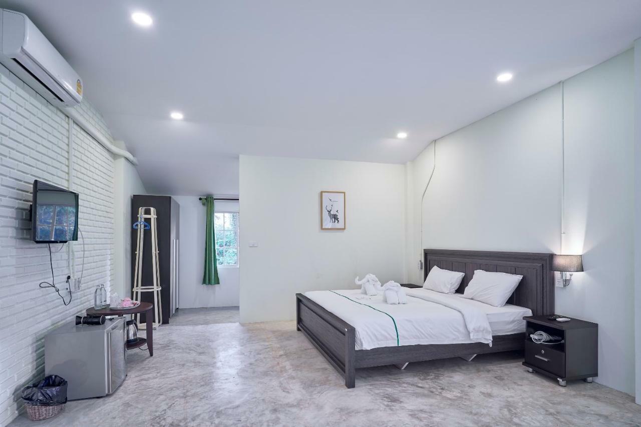 Manyi Boutique House Hotel Chiang Mai Luaran gambar